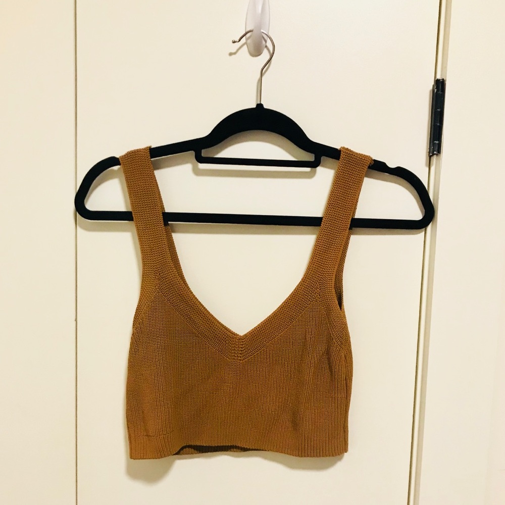 Aritzia Knit Crop Top